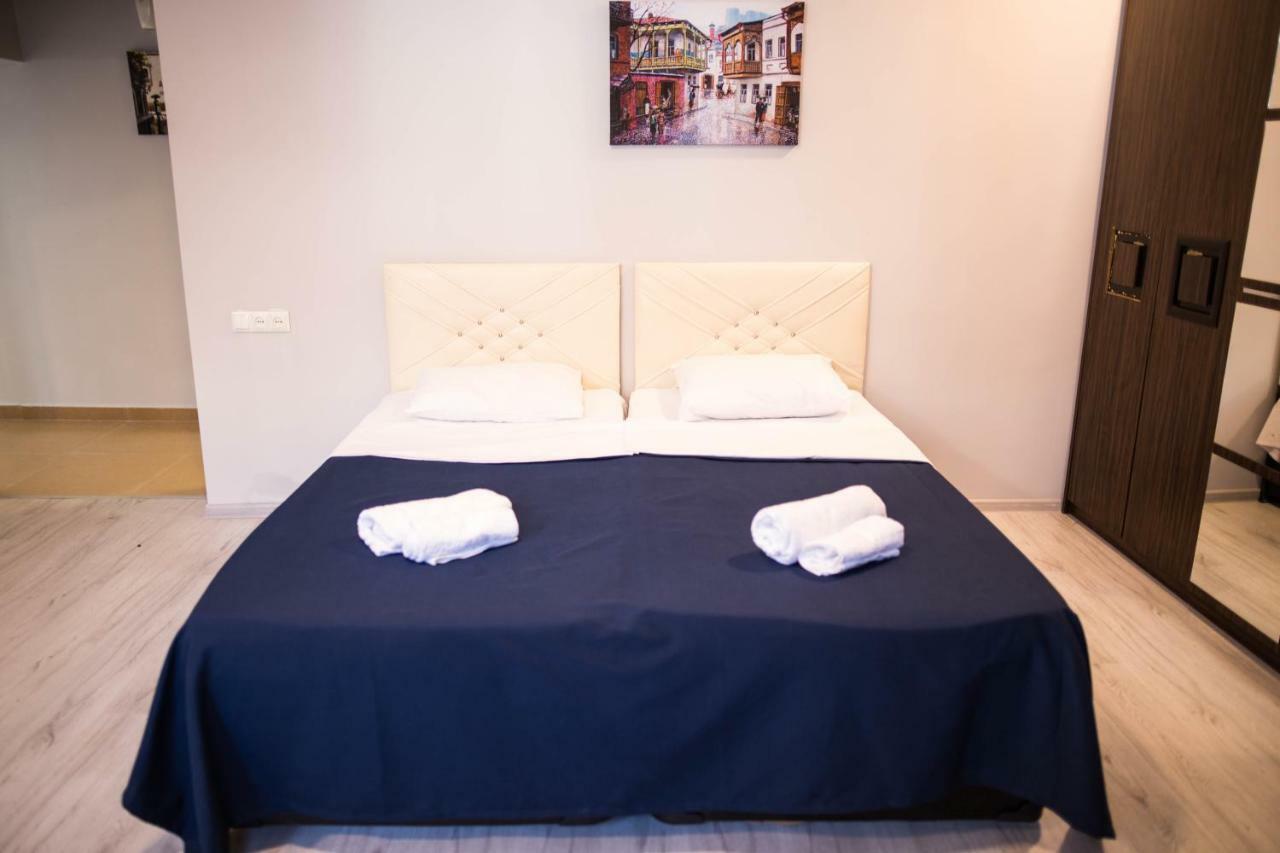 Central Apart-Hotel บาทูมิ ภายนอก รูปภาพ