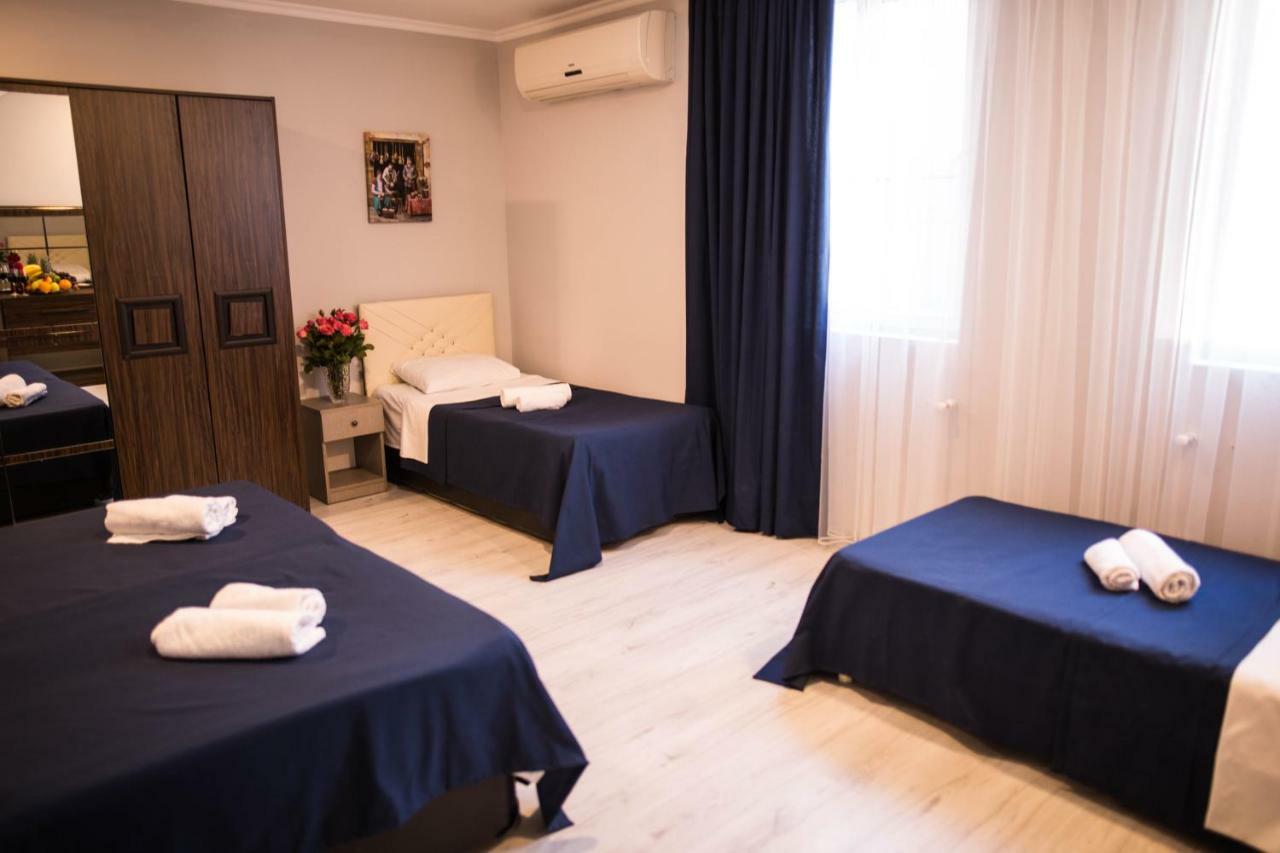 Central Apart-Hotel บาทูมิ ภายนอก รูปภาพ