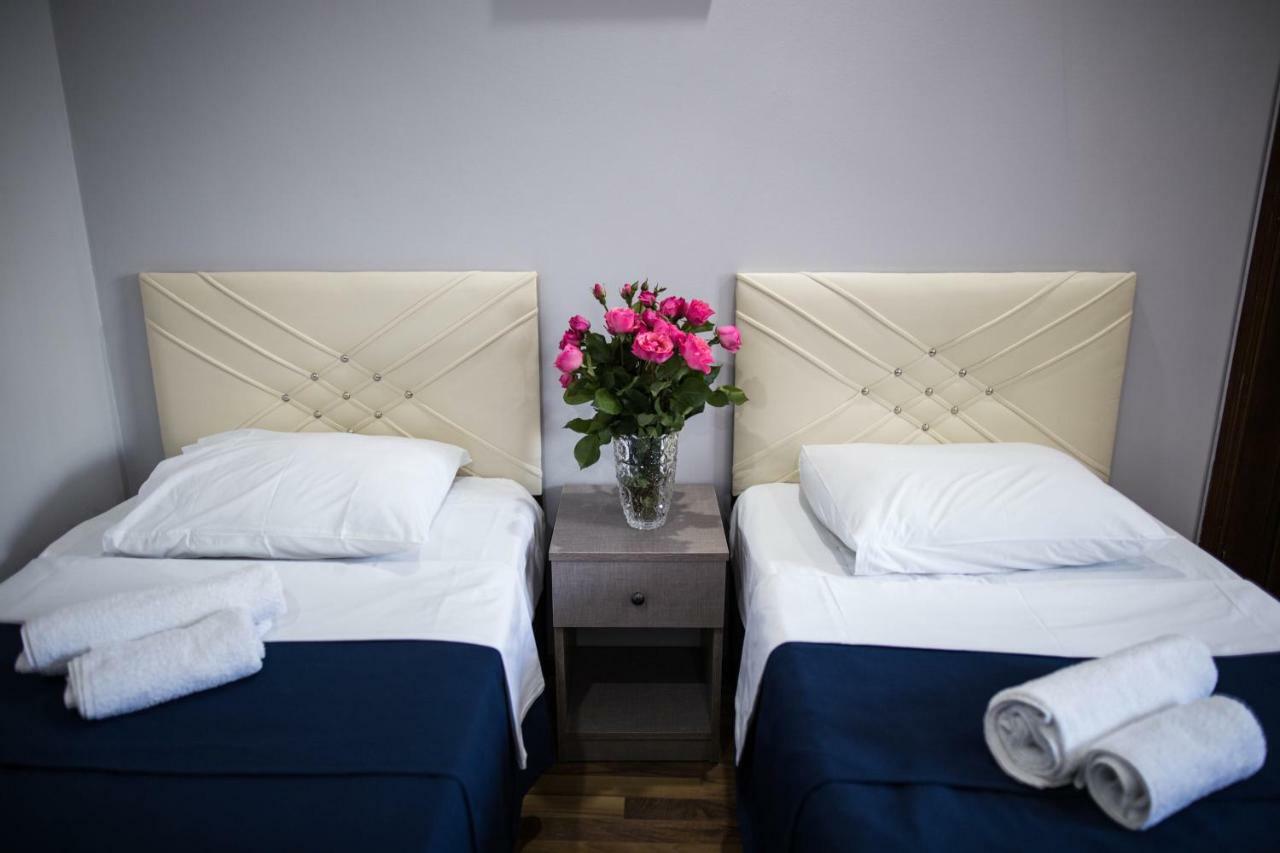 Central Apart-Hotel บาทูมิ ภายนอก รูปภาพ